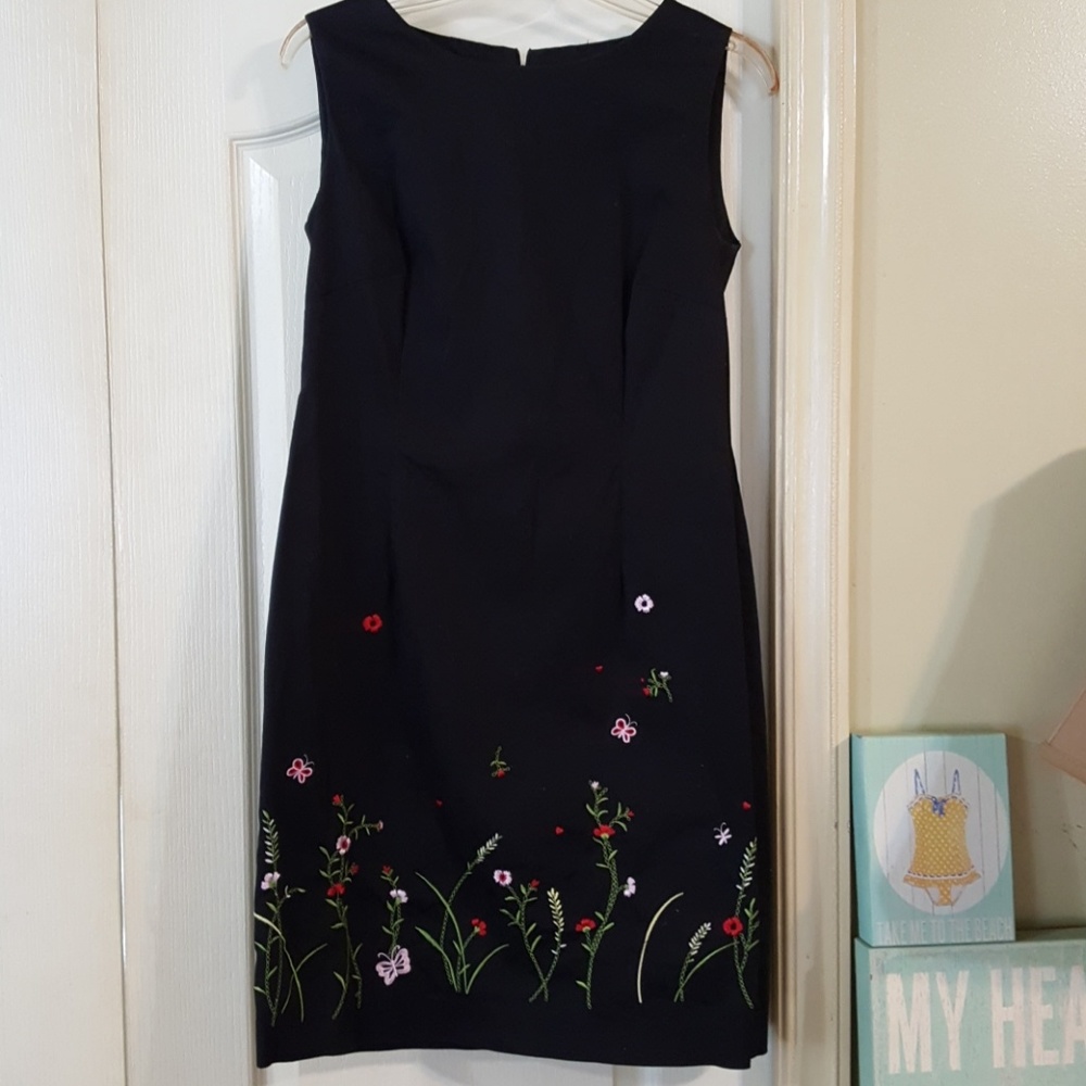 Danny & Nicole Sleeveless Dress. Size 8. - Picture 1 of 8